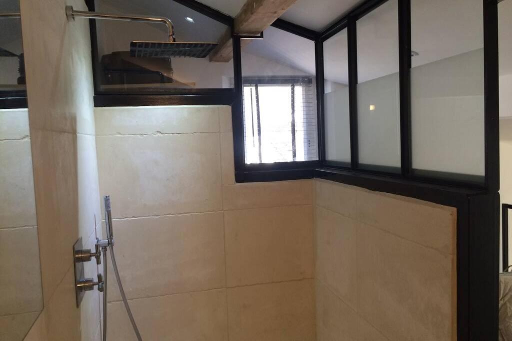 Duplex Avec Vue Sur Les Arenes Leilighet Arles Eksteriør bilde